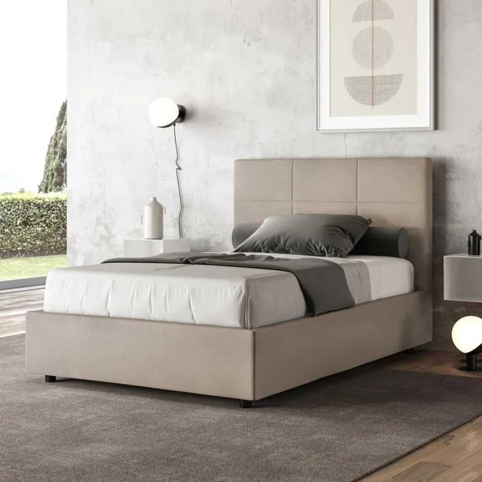 Cama de 140x200 cm con cabecero rectangular de microfibra fabricada en Italia - Brina viadurini