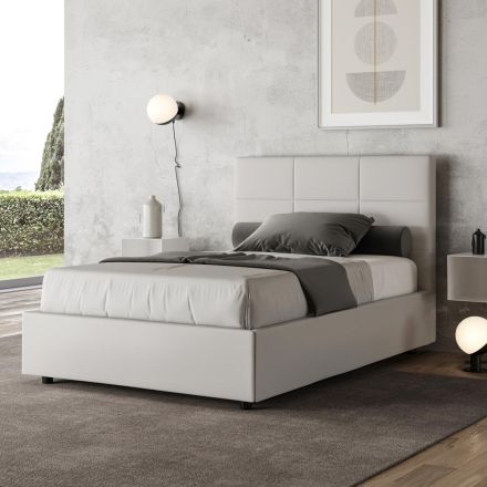 Cama de 140x200 cm con cabecero rectangular en piel sintética fabricada en Italia - Brina viadurini