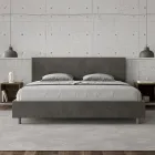 Cama doble de 190x200 cm con cabecero de microfibra. Fabricada en Italia - Pallone viadurini