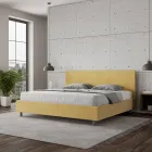 Cama doble de 200x200 cm con cabecero de microfibra. Fabricada en Italia - Pallone viadurini