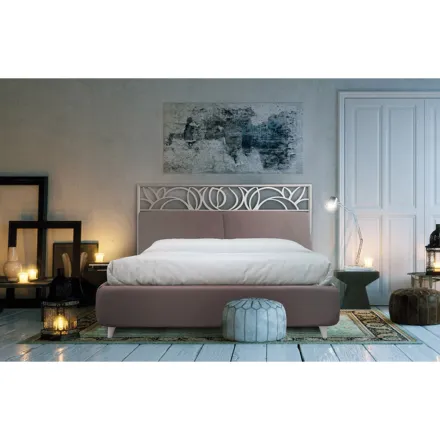 Cama doble con cabecero de hierro y cojines Made in Italy - Peter viadurini