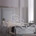 Cama doble de hierro con estribo a juego Made in Italy - Laser