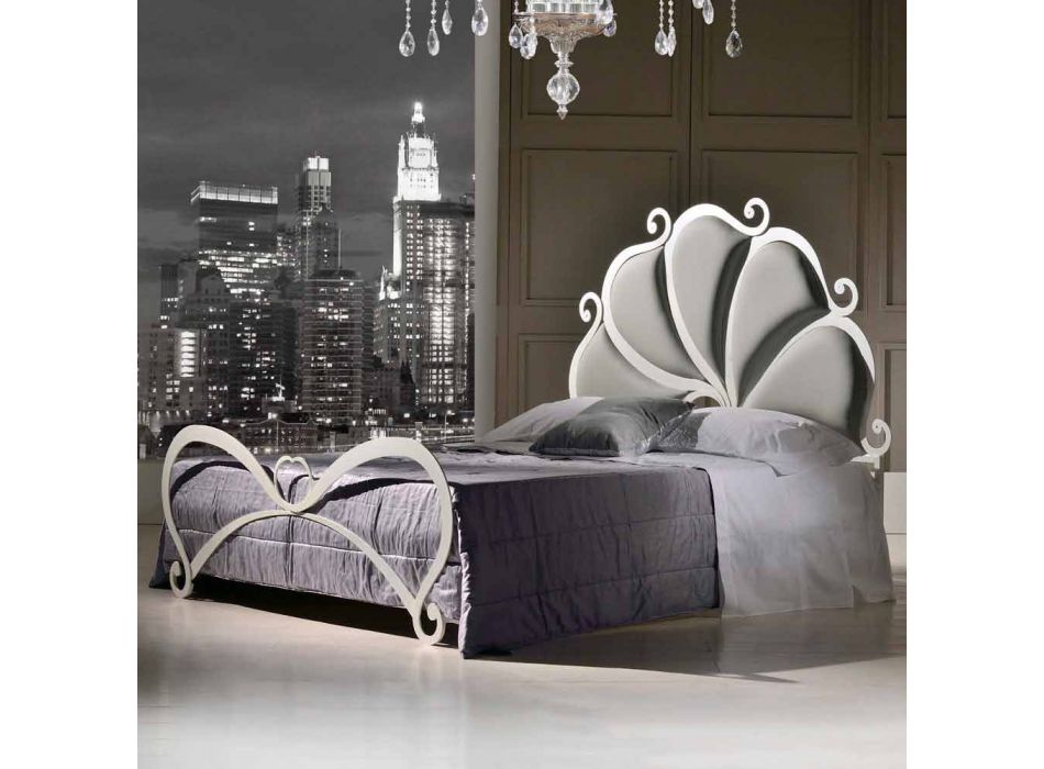 cama doble tapizada con cristales de hierro Kimberly viadurini