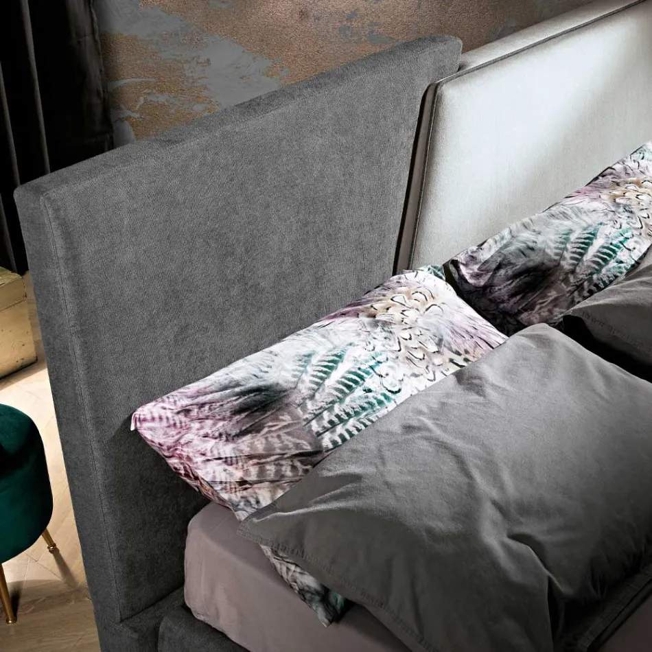 Cama Doble Moderna Tapizada con Diseño Acolchado o Liso - Aftamo viadurini