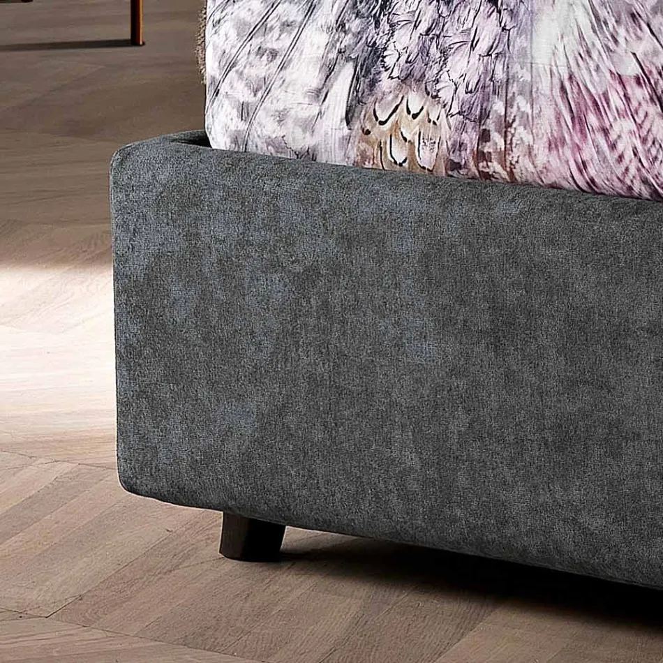 Cama Doble Moderna Tapizada con Diseño Acolchado o Liso - Aftamo viadurini