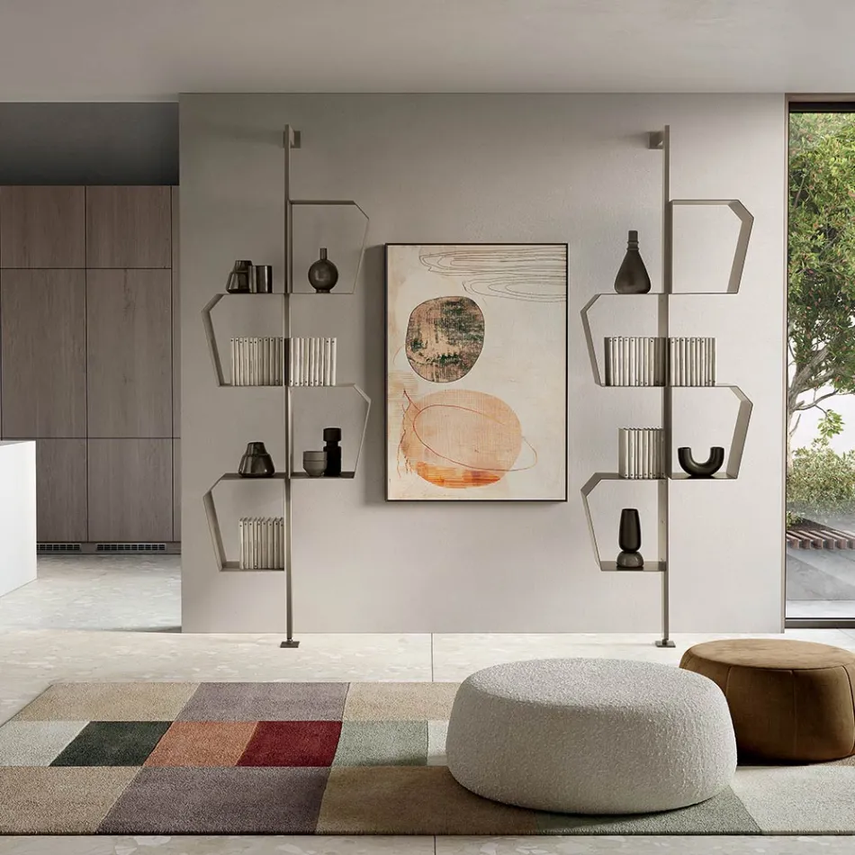 Librería de metal pintado con patas ajustables, fabricada en Italia - Fernanda viadurini