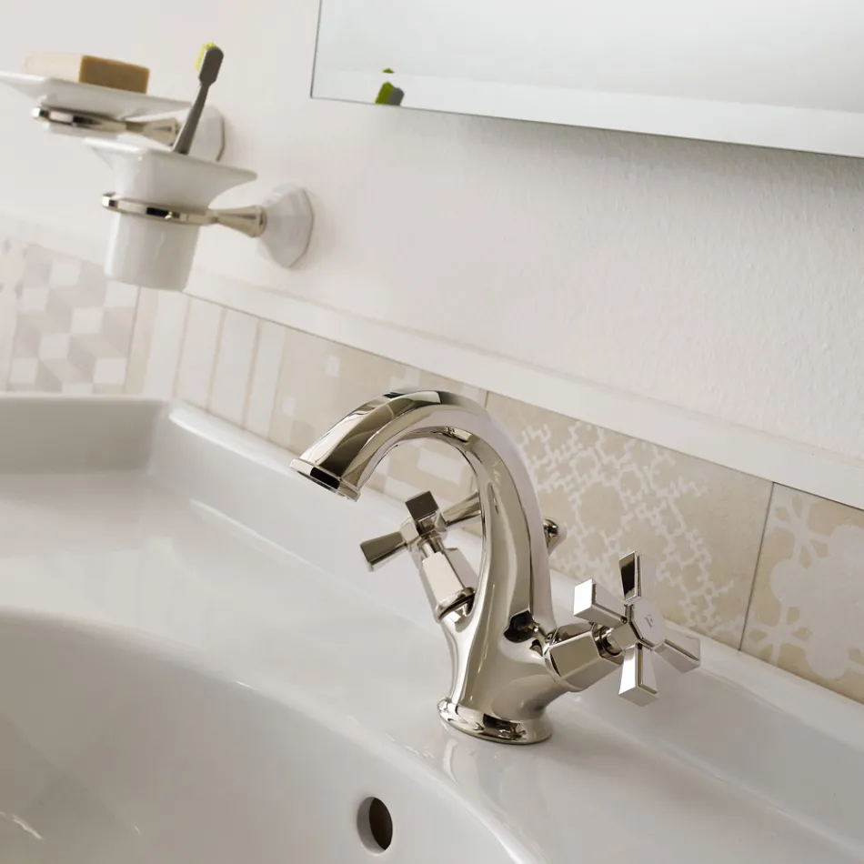 Mezclador de lavabo de un orificio de diseño vintage en latón Made in Italy - Silvana viadurini