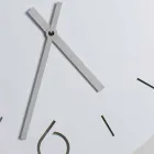 Reloj de pared blanco de diseño clásico en madera redonda - Septimius viadurini