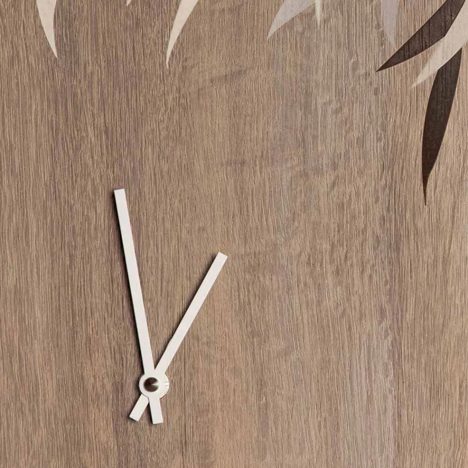 Reloj de pared redondo en madera de roble o pizarra con diseño grabado a láser - Kanno viadurini