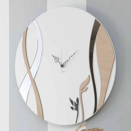 Reloj de pared moderno y redondo con diseño de madera decorada - Harmony viadurini