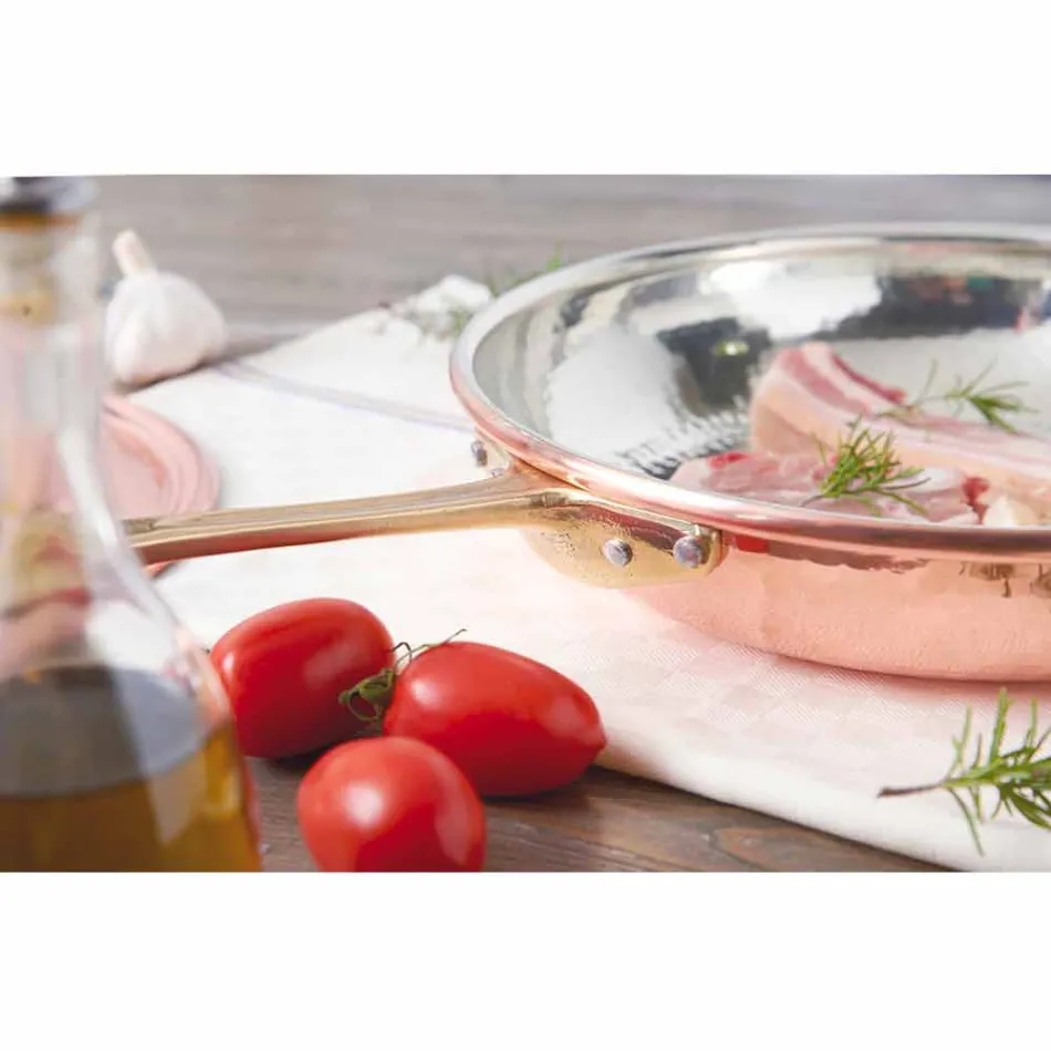 Sartén Redonda en Cobre Estañado a Mano con Asa y Tapa 32 cm - Gianluigi viadurini