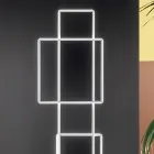 Lámpara de pie LED de diseño en metal pintado dorado o plateado - Formal viadurini