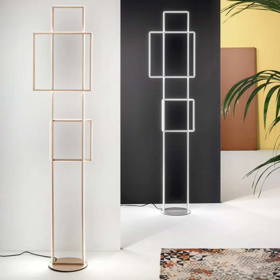 Lámpara de pie LED de diseño en metal pintado dorado o plateado - Formal viadurini