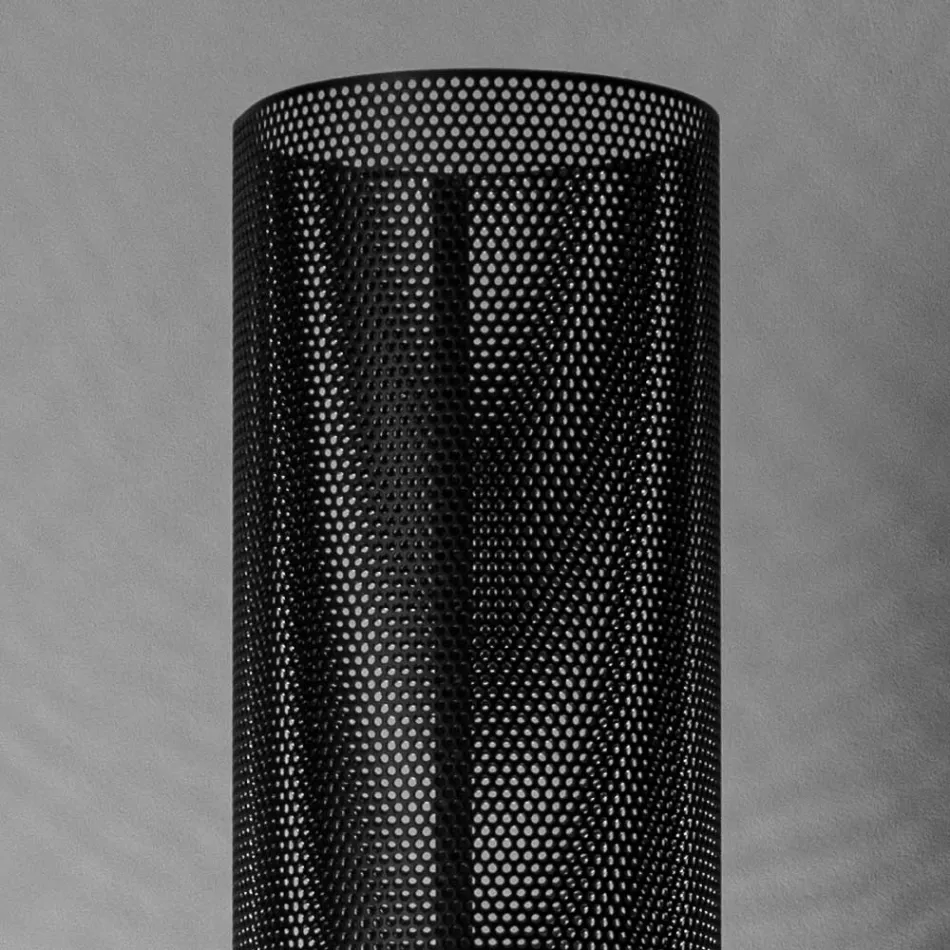 Lámpara de pie con difusor de metal perforado Made in Italy - Come viadurini