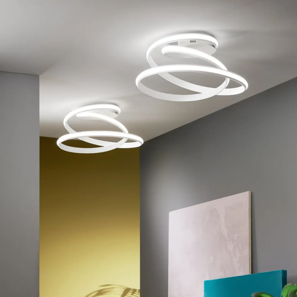 Lámpara de techo LED de metal pintado en blanco de diseño moderno - Rivolta viadurini