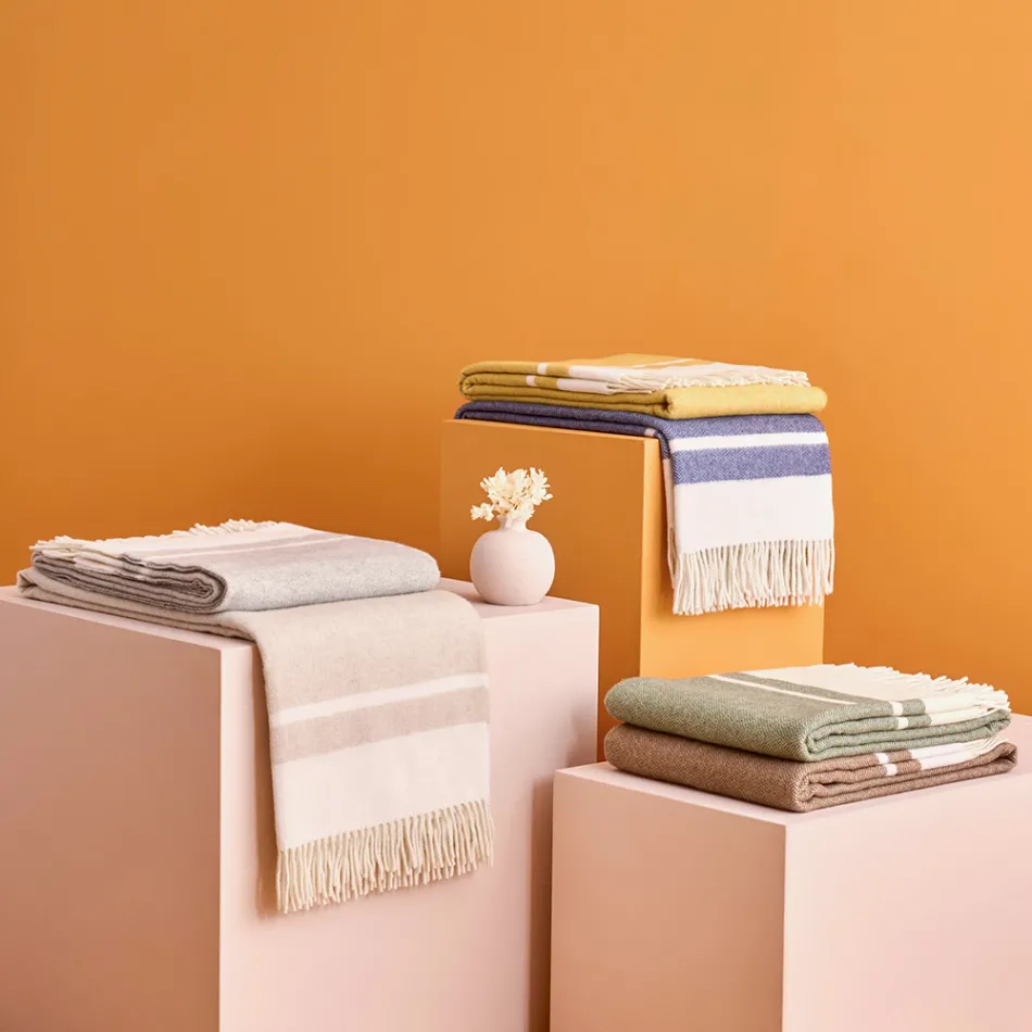 Manta de mezcla de lana ultra suave y esponjosa fabricada en Italia - Caldoso viadurini