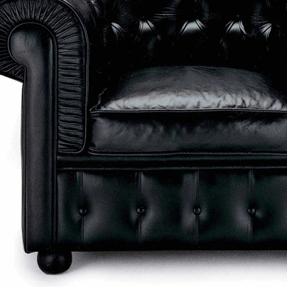 Sillón clásico forrado en cuero con pies de madera Made in Italy - Idra viadurini