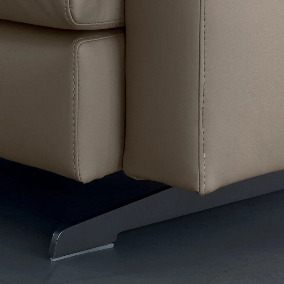 Sillón con cojín de asiento acolchado en pluma y poliéster Made in Italy - Malizioso viadurini