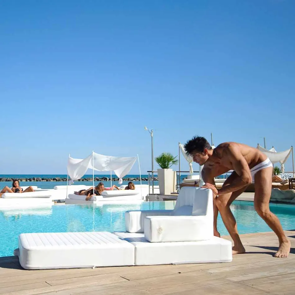 Sillón flotante Trona Luxury de diseño blanco, fabricado en Italia viadurini