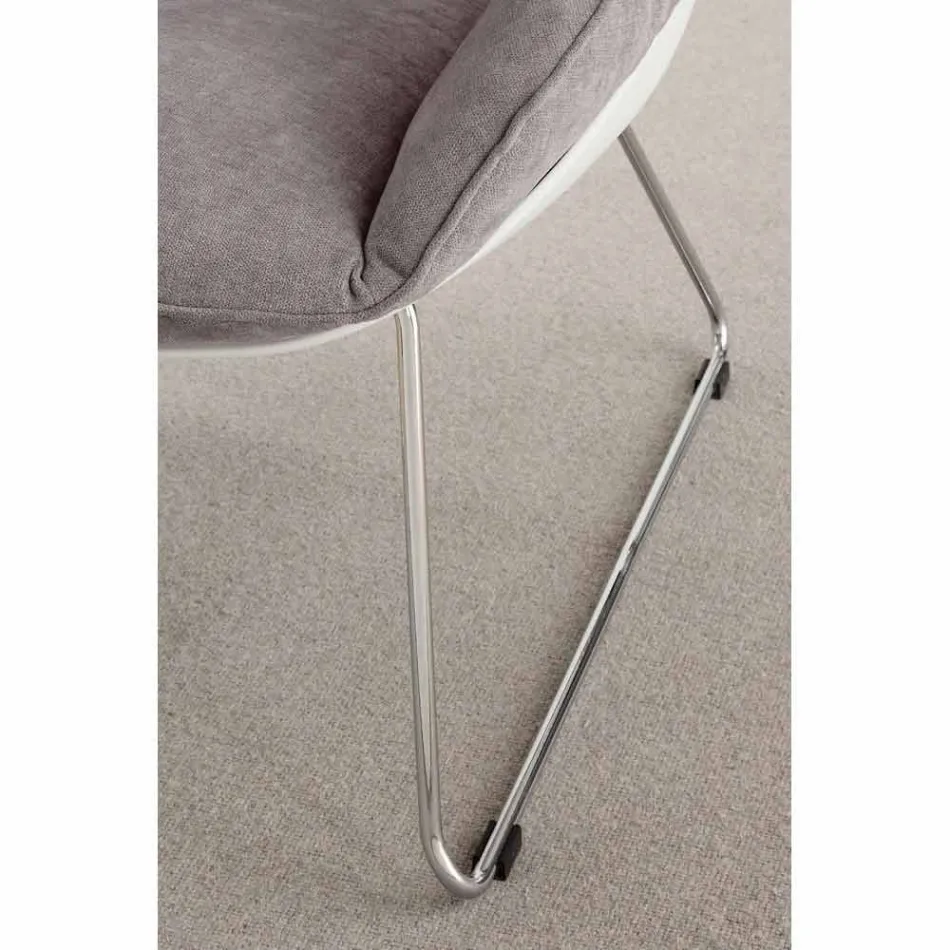 Sillón en polipropileno blanco y suave almohada de abedul gris viadurini