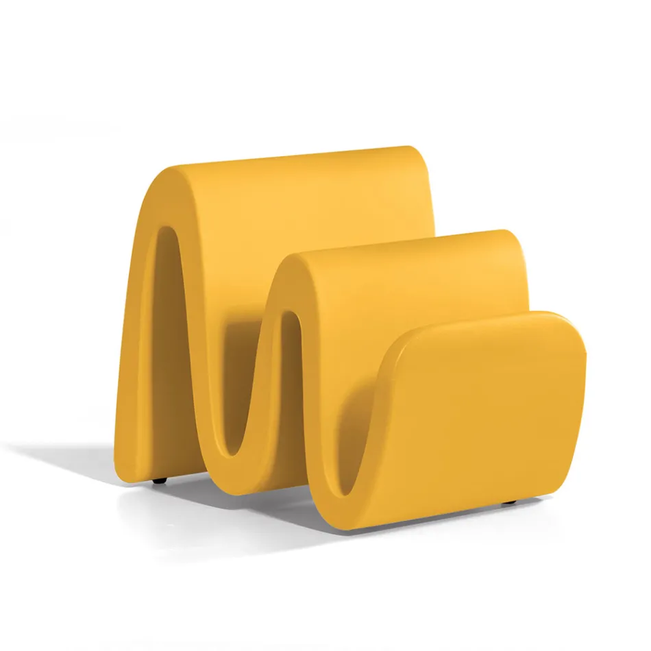 Revistero moderno de polietileno de colores Made in Italy - Muñoz viadurini