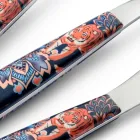 Cubiertos de acero y plástico con decoración de colores con tigre 24 piezas - Alessandra viadurini