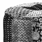 Puf redondo de diseño étnico en tela patchwork o terciopelo - fibra viadurini