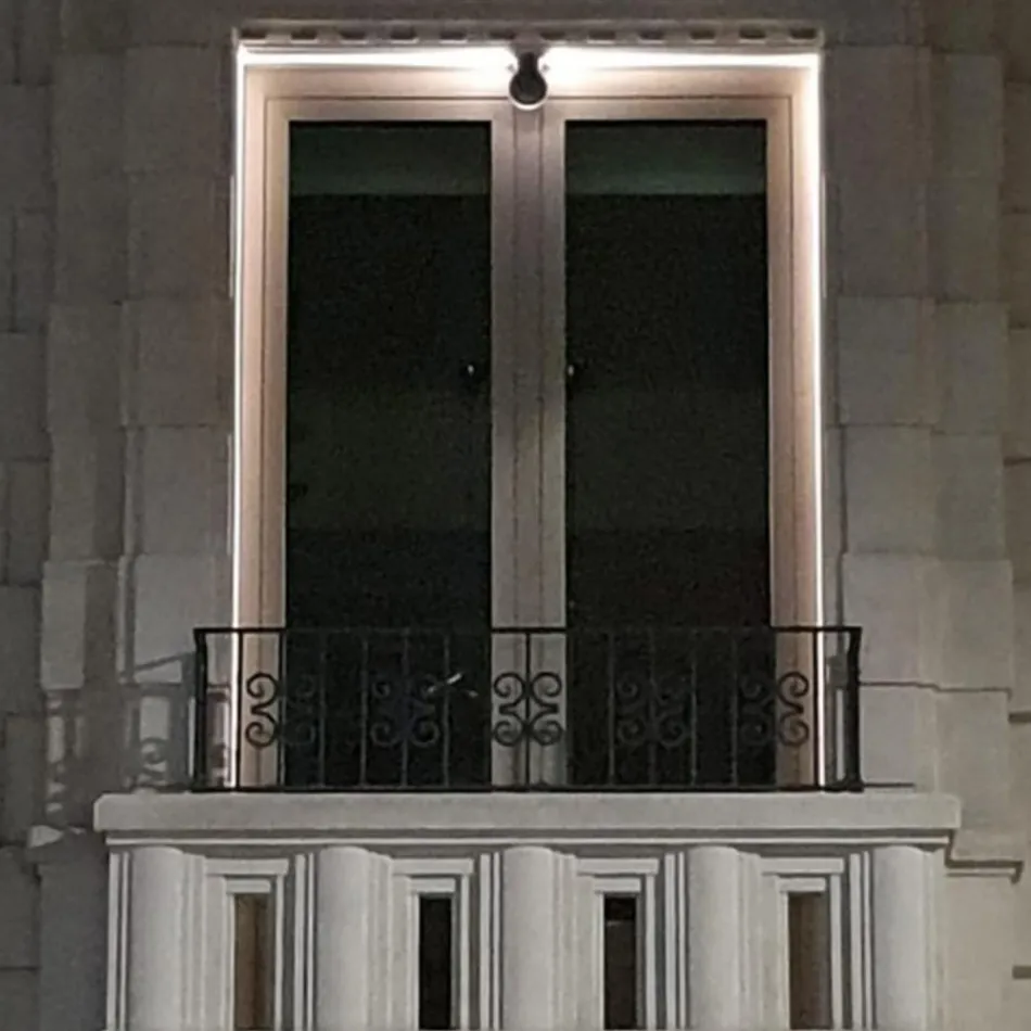 Foco Led Exterior 5W Acabado Gris Aluminio - Dayane viadurini