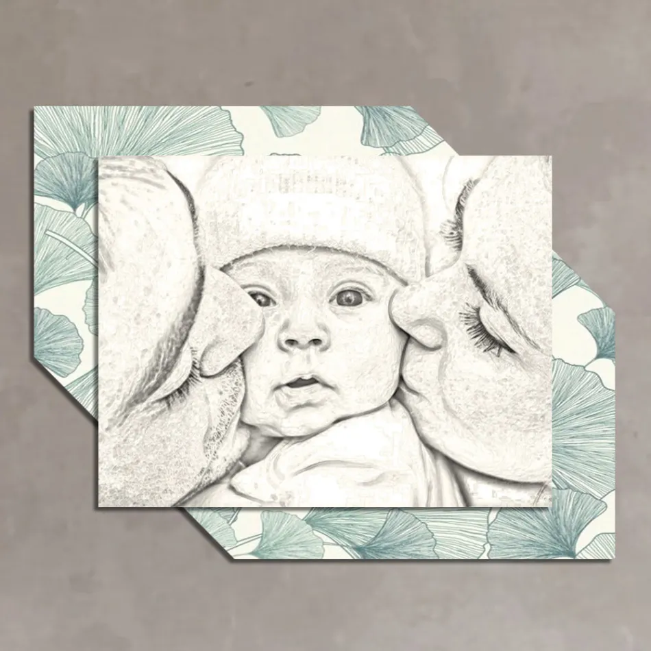 Cuadro de madera con estampado de un beso a un niño Made in Italy - Andorra viadurini