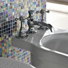 Grifo para bidé vintage de latón con 3 orificios Made in Italy - Elisea viadurini