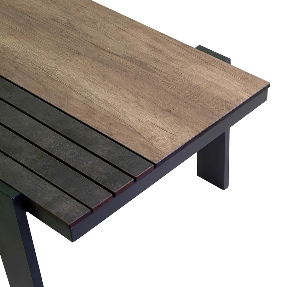 Salón exterior compuesto por 1 sofá, 2 sillones y 1 mesa de centro - Righello viadurini