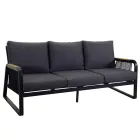 Salón de aluminio con detalles de teca brasileña - Diario viadurini