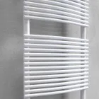 Calentador de toallas de baño hidráulico de diseño vertical en acero 1013 W - Griffin viadurini