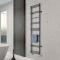 Calentador de toallas con sistema hidráulico en acero Made in Italy - Piña