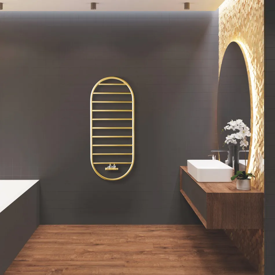 Calentador de toallas de diseño “Tutto Tondo Slim” en acero fabricado en Italia - Liso viadurini