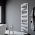 Calentador de toallas eléctrico de acero con acabado blanco puro Made in Italy - Limón