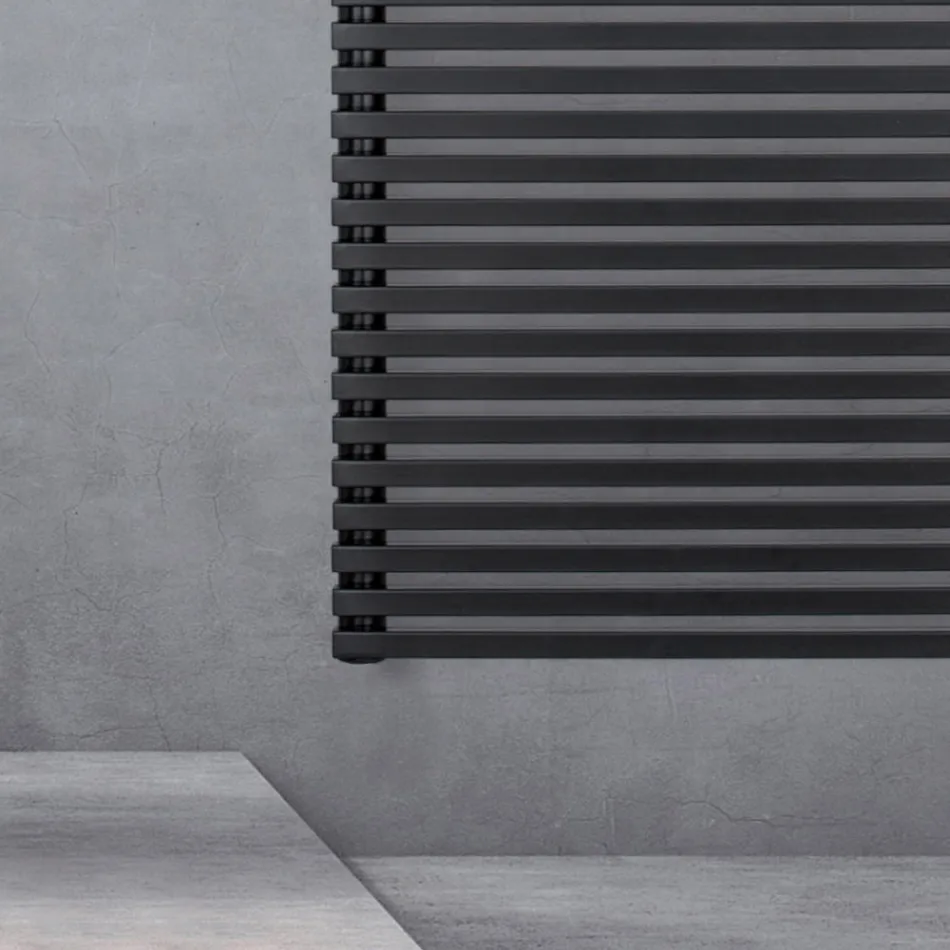 Calentador de toallas eléctrico de acero con acabado negro azabache Made in Italy - Brownies viadurini