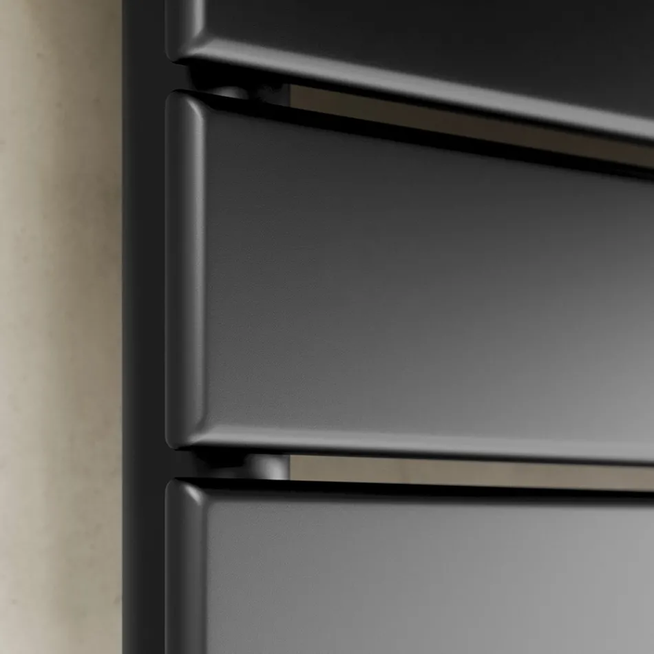 Calentador de toallas hidráulico de acero al carbono negro fabricado en Italia - Carezza viadurini