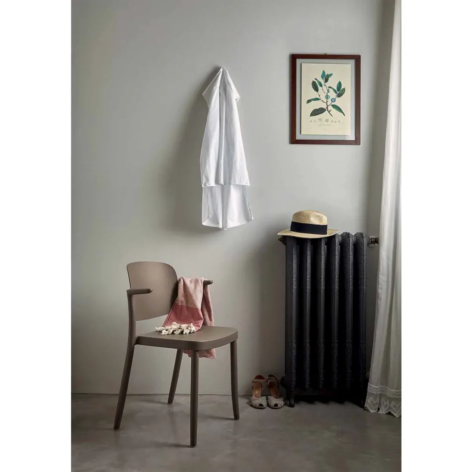 Silla apilable de exterior en polipropileno Made in Italy, 4 piezas - Bertina viadurini