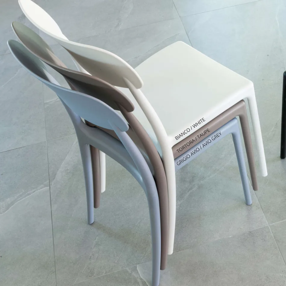 Silla Apilable para Interior y Exterior en Polipropileno de Diferentes Colores - Garima viadurini