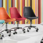 Silla de oficina con elevador a gas en polipropileno y metal de colores - Loredana viadurini