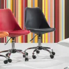 Silla de oficina con elevador a gas en polipropileno y metal de colores - Loredana viadurini