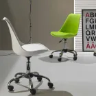 Silla de oficina con elevador a gas en polipropileno y metal de colores - Loredana viadurini