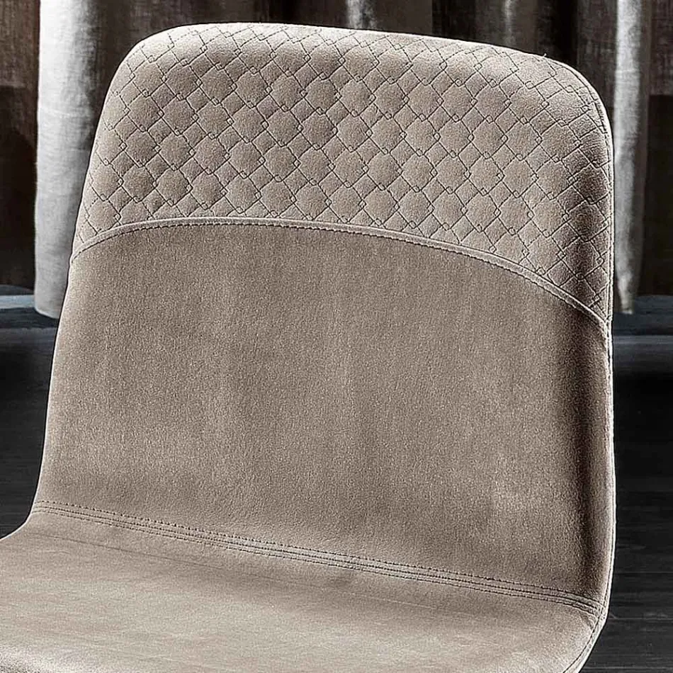 Silla elegante de diseño moderno en terciopelo de colores y madera - Bizet viadurini