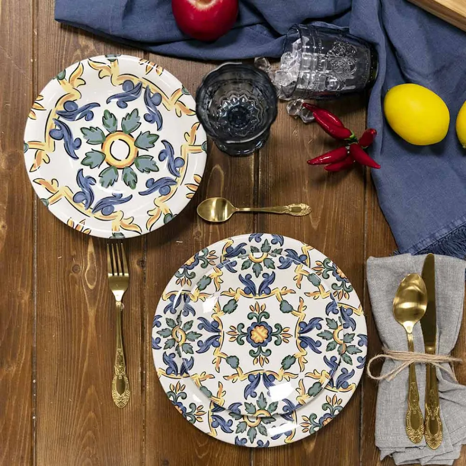 Juego de cubiertos de acero satinado negro o dorado completo de 24 piezas - Fantasía viadurini