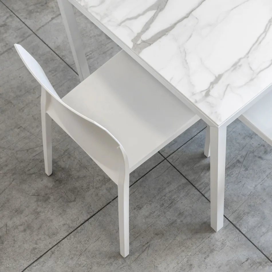 Juego de 4 Sillas de Exterior e Interior en Polipropileno de Diferentes Colores - Construido viadurini