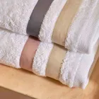 Juego de toallas faciales para invitados de algodón de rizo con doble volante Serenity viadurini