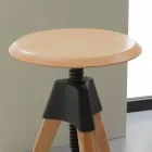 Stool en la vida de haya naturales y en particular polipropileno Sit viadurini