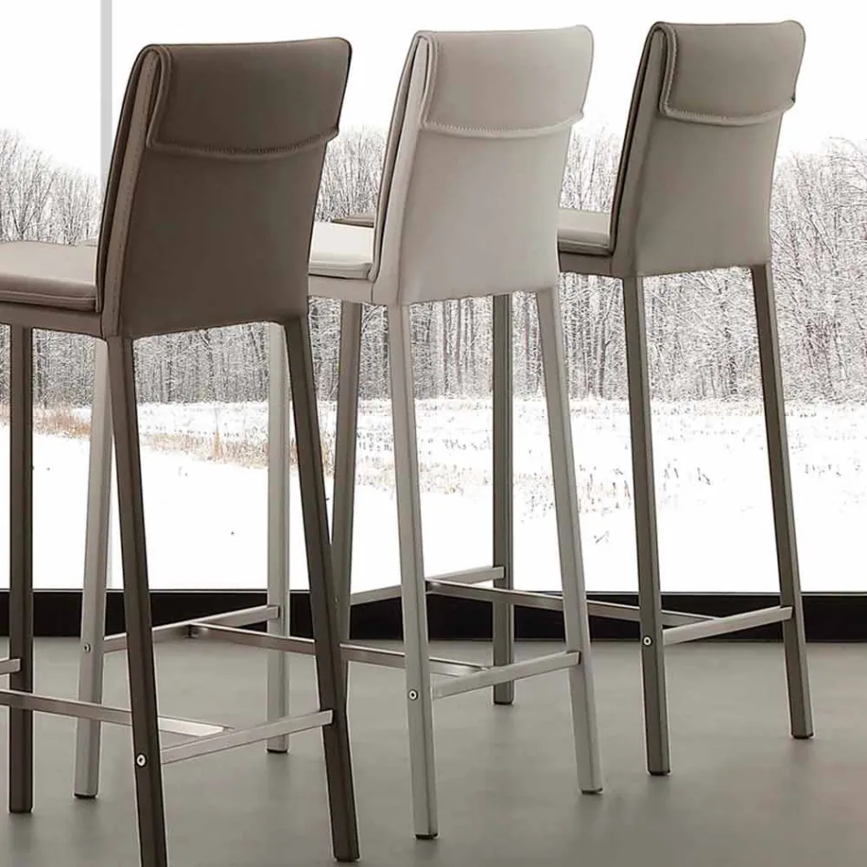 Taburete en metal y acero y cuero ecológico moderno hecho en Italia Prato viadurini