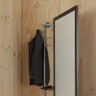 Espejo de pared con puerta que se abre y percheros Made in Italy - Boro viadurini